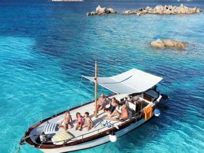 Giornata in barca a Tavolara